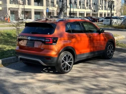 Volkswagen T-Cross 1