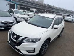 Nissan X-Trail, 2018 4